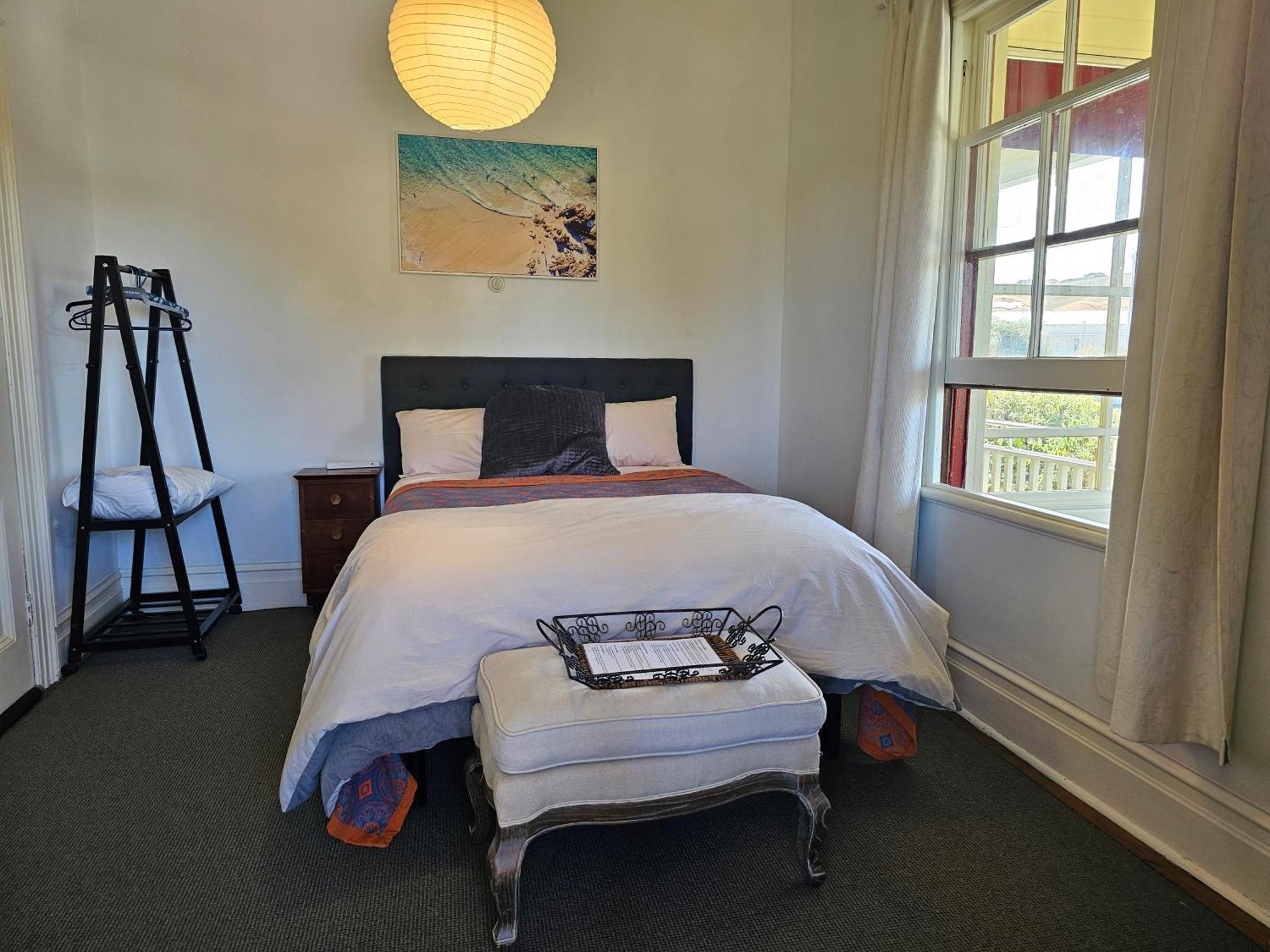 Brony'S Beachfront-Short And Long Term Stays Porirua Εξωτερικό φωτογραφία