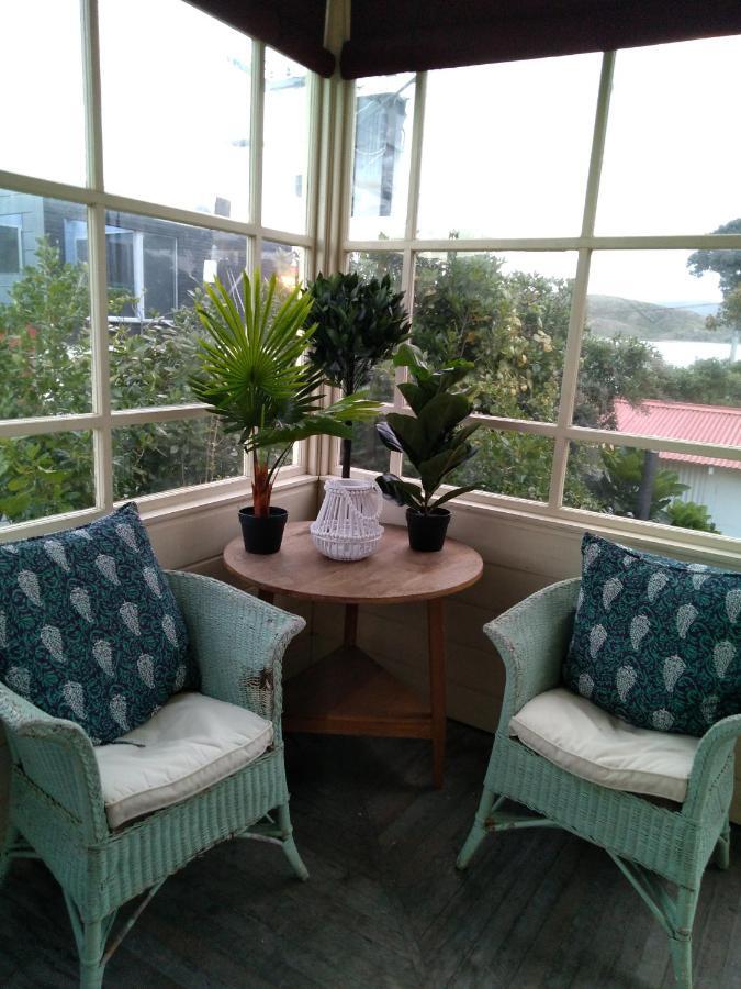 Brony'S Beachfront-Short And Long Term Stays Porirua Εξωτερικό φωτογραφία